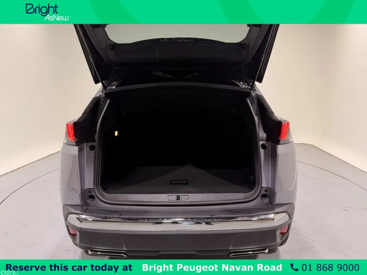 Peugeot 3008 SUV, Petrol Hybrid, 2024, Grey