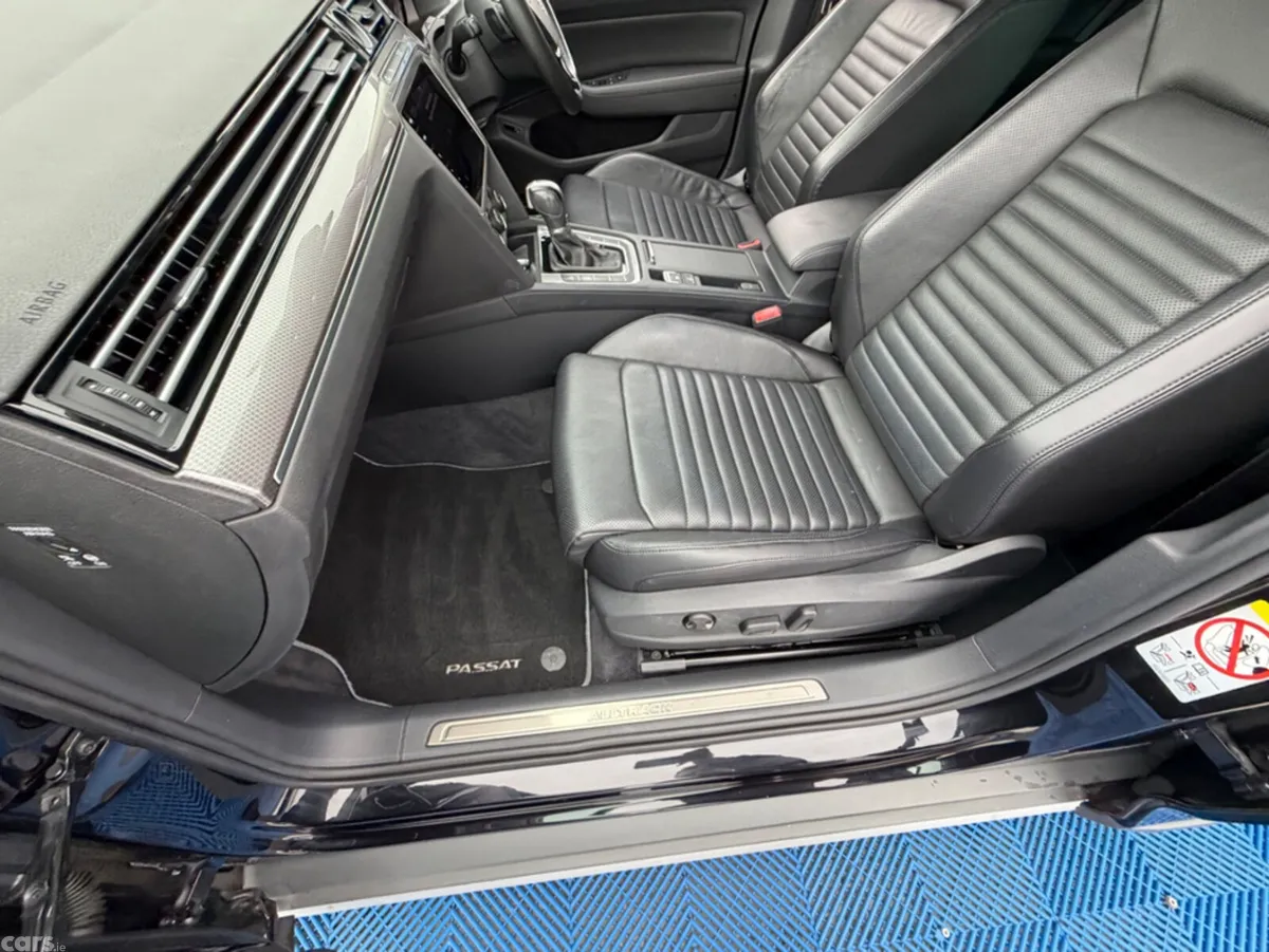 Volkswagen Passat Estate, Diesel, 2019, Black