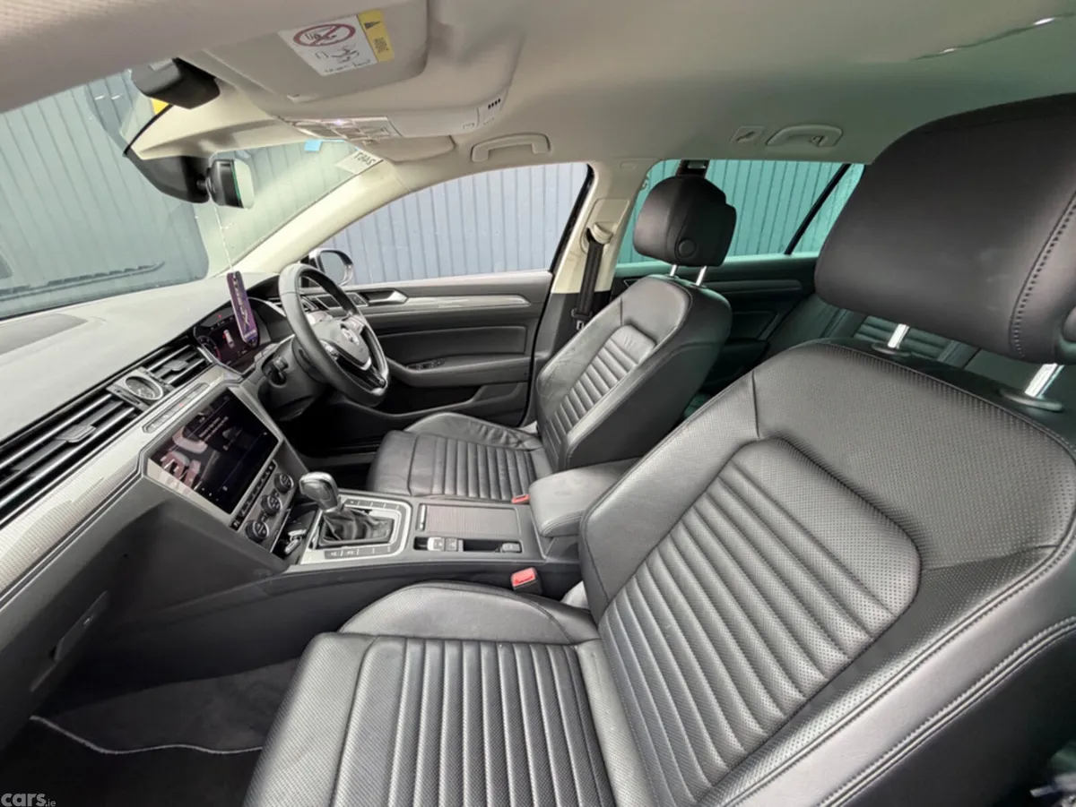 Volkswagen Passat Estate, Diesel, 2019, Black