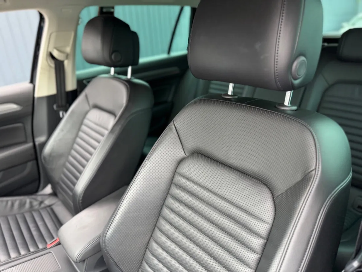 Volkswagen Passat Estate, Diesel, 2019, Black