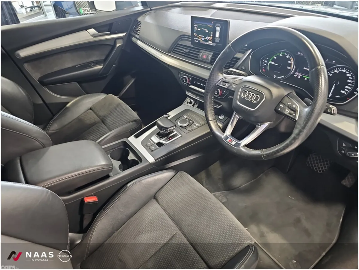 Audi Q5 SUV, Petrol Plug-in Hybrid, 2021, Black