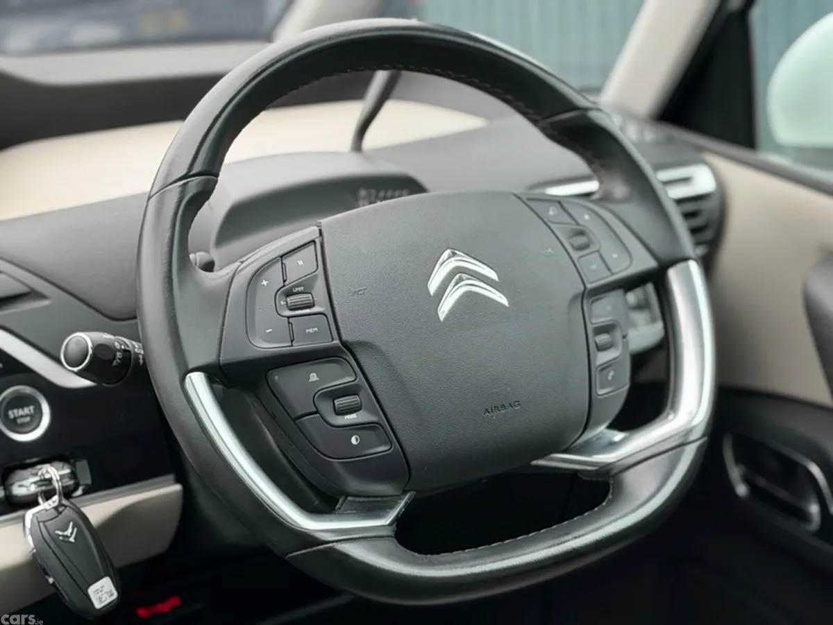 Citroen Grand C4 Spacetourer MPV, Diesel, 2021, White