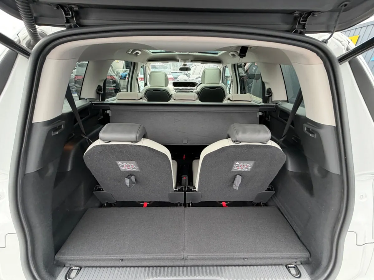 Citroen Grand C4 Spacetourer MPV, Diesel, 2021, White