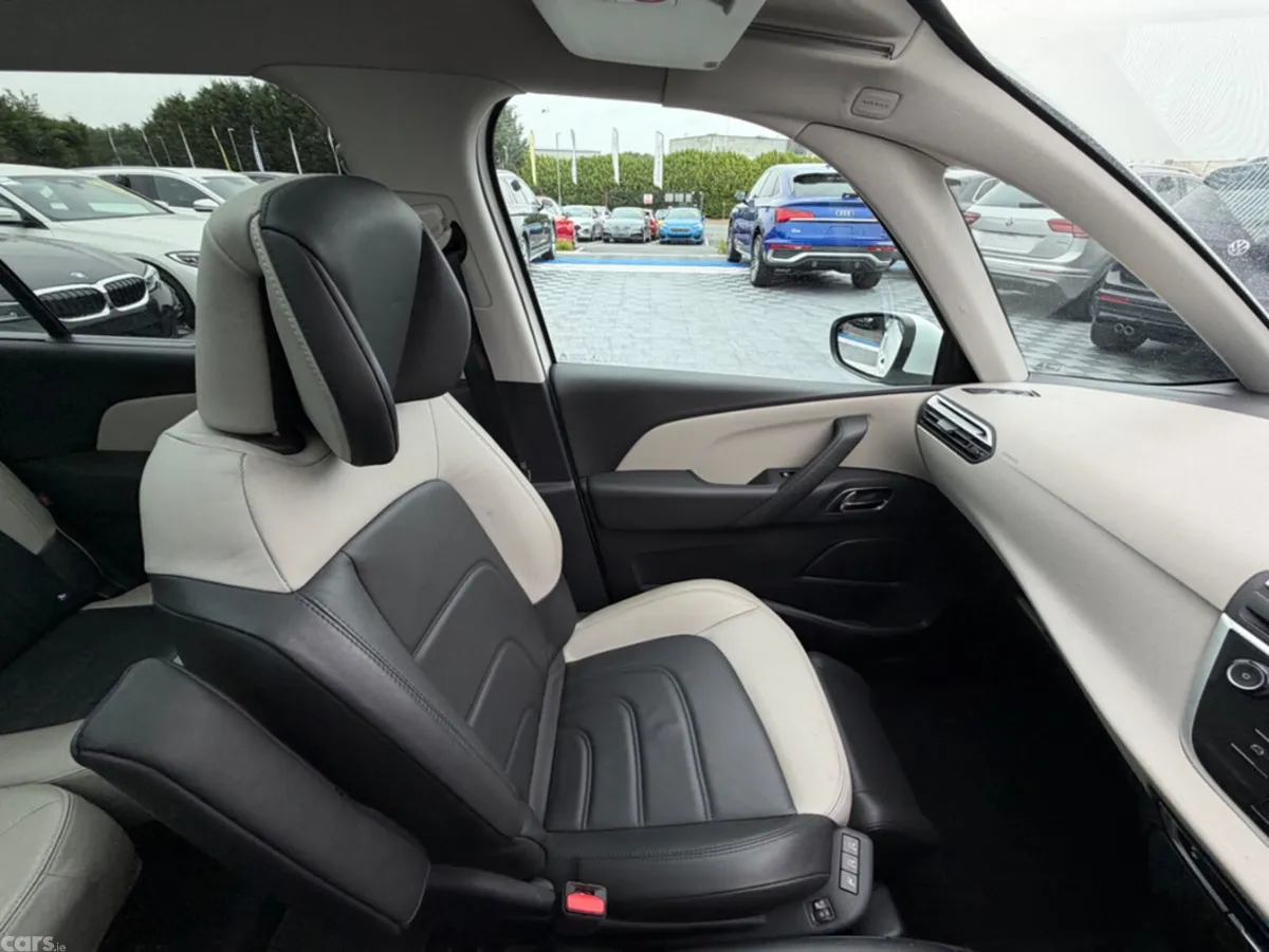 Citroen Grand C4 Picasso MPV, Diesel, 2021, White