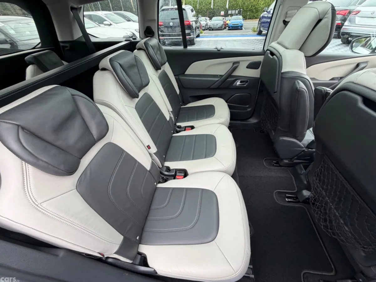 Citroen Grand C4 Picasso MPV, Diesel, 2021, White