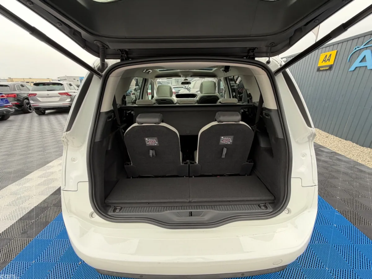 Citroen Grand C4 Picasso MPV, Diesel, 2021, White