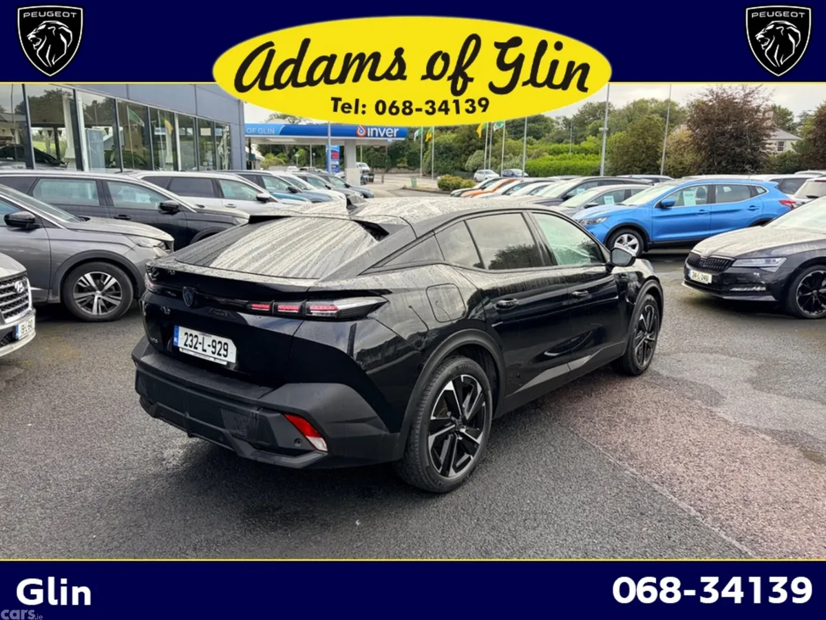 Peugeot 408 Hatchback, Petrol, 2023, Black