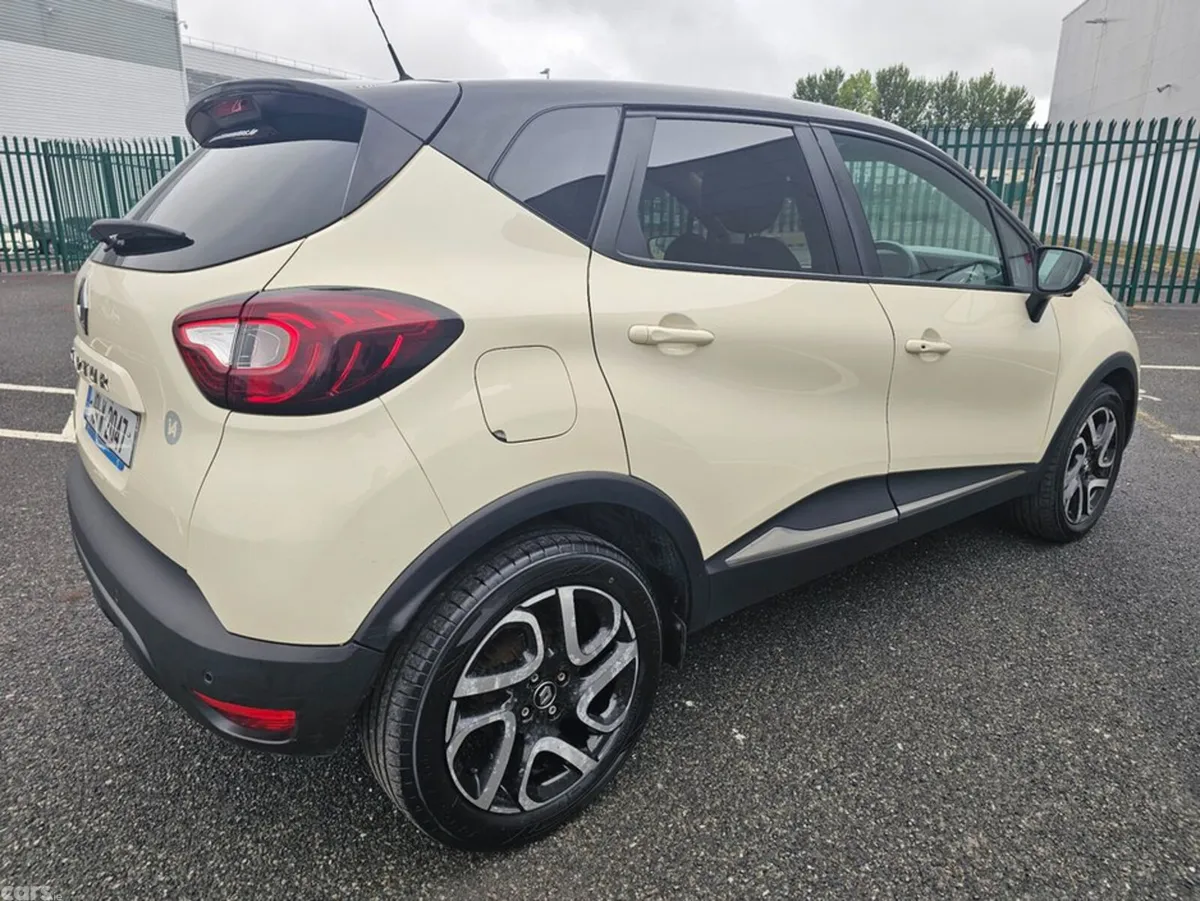 Renault Captur Hatchback, Diesel, 2019, White