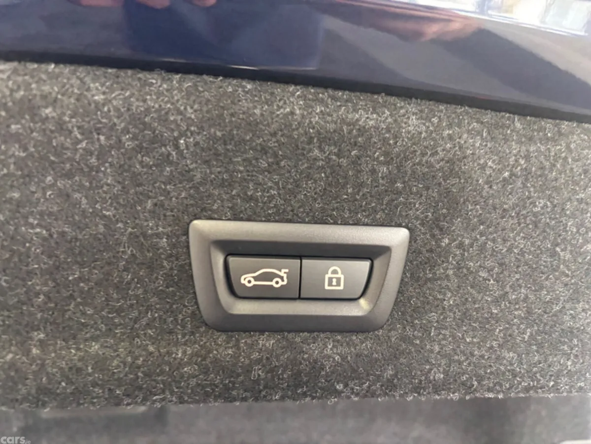 BMW 3-Series Saloon, Petrol Plug-in Hybrid, 2021, Blue