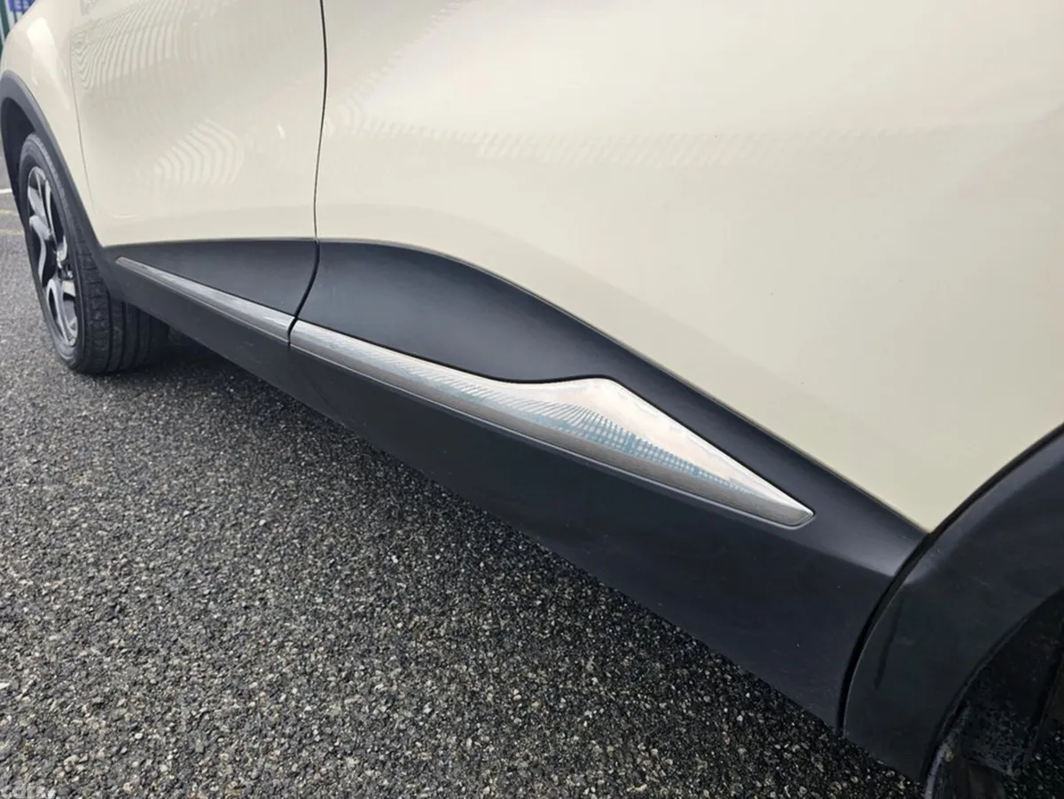 Renault Captur Hatchback, Diesel, 2019, White