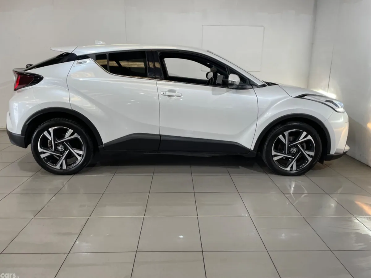 Toyota C-HR Hatchback, Petrol, 2023, White