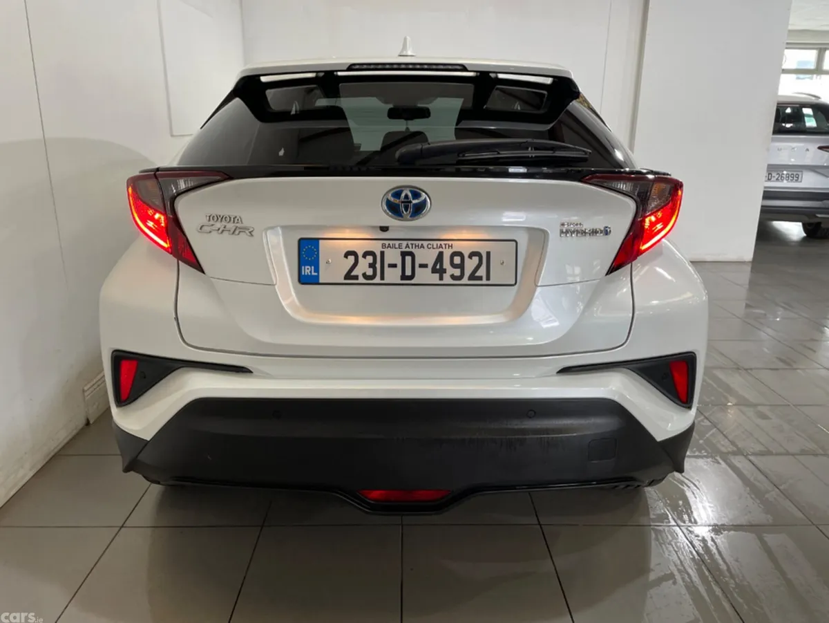 Toyota C-HR Hatchback, Petrol, 2023, White
