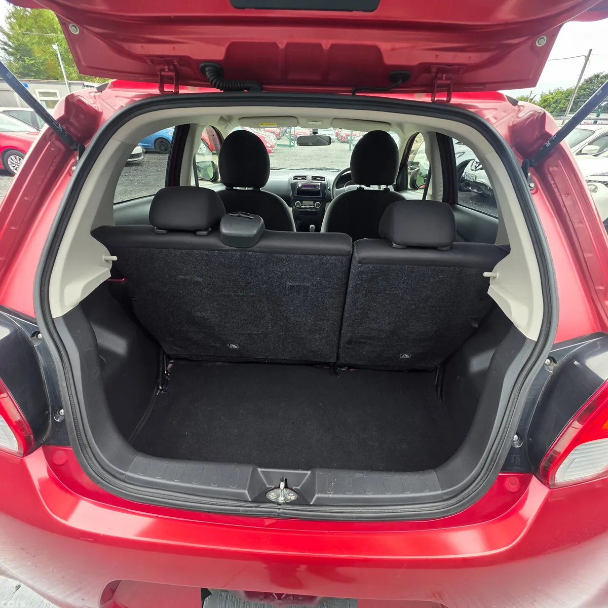 Mitsubishi Mirage Hatchback, Petrol, 2015, Red
