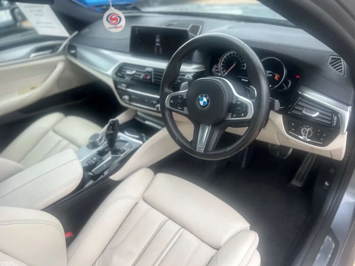BMW 5-Series Saloon, Diesel, 2018, Blue