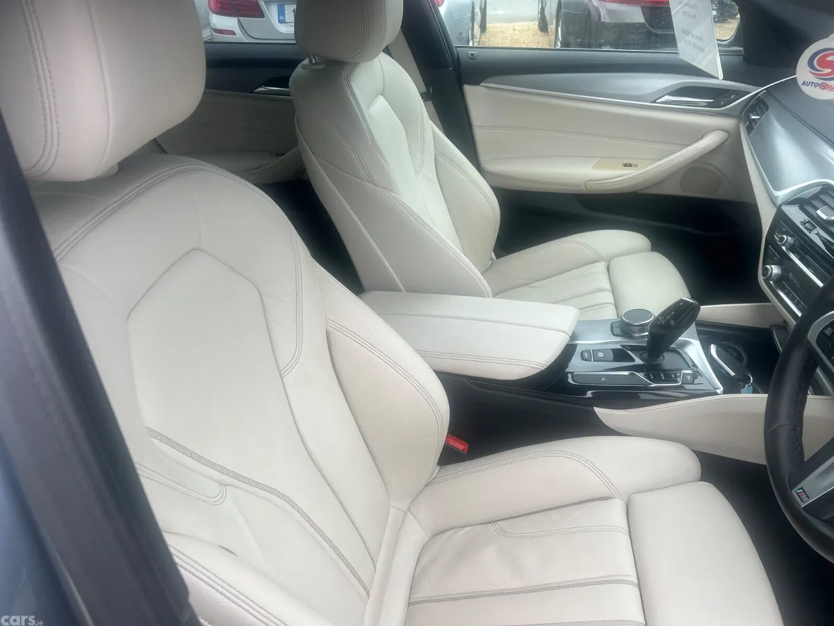 BMW 5-Series Saloon, Diesel, 2018, Blue