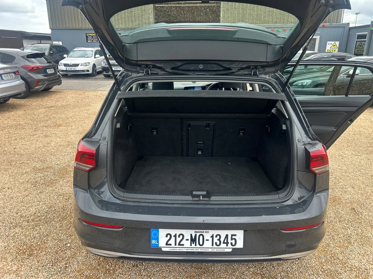 Volkswagen Golf Hatchback, Diesel, 2021, Grey