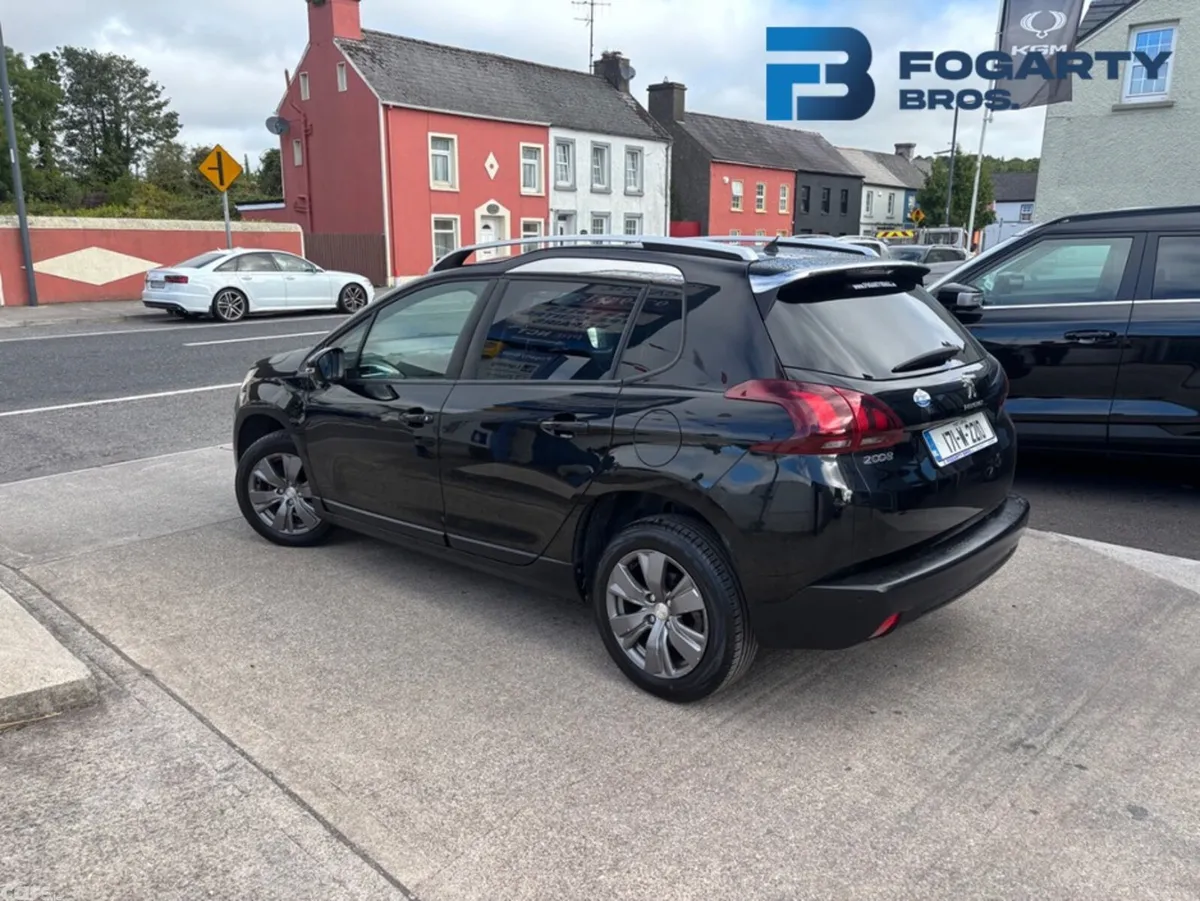 Peugeot 2008 Estate, Diesel, 2017, Black