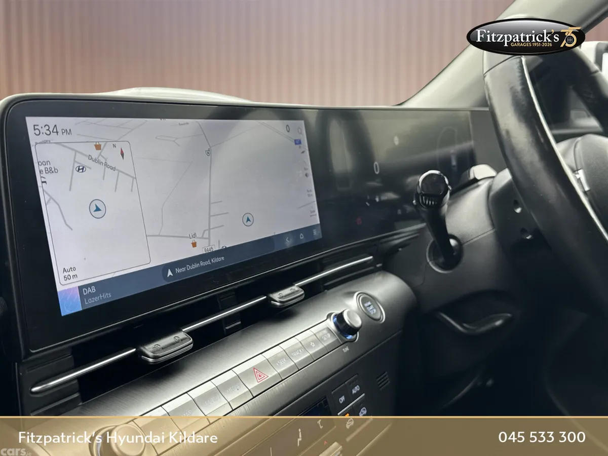 Hyundai KONA MPV, Petrol, 2024, White