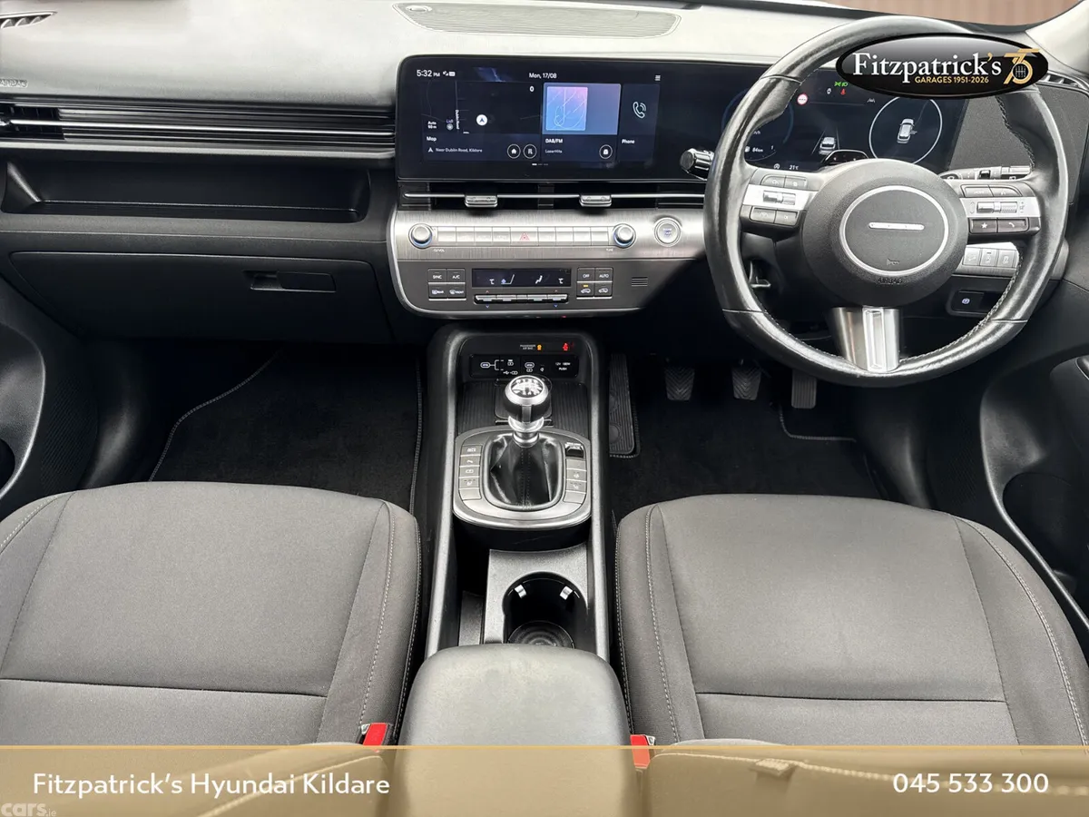 Hyundai KONA MPV, Petrol, 2024, White