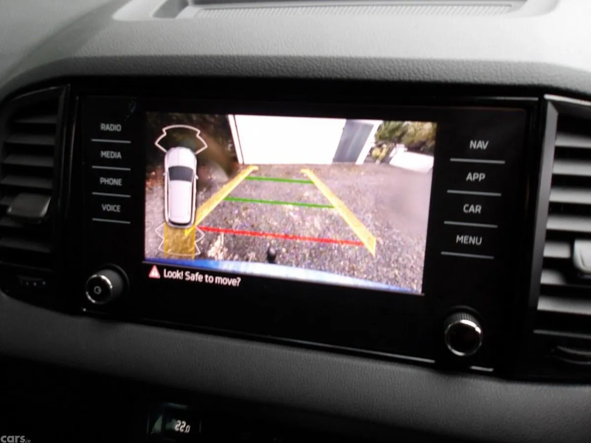 Skoda Karoq SUV, Diesel, 2025, Blue