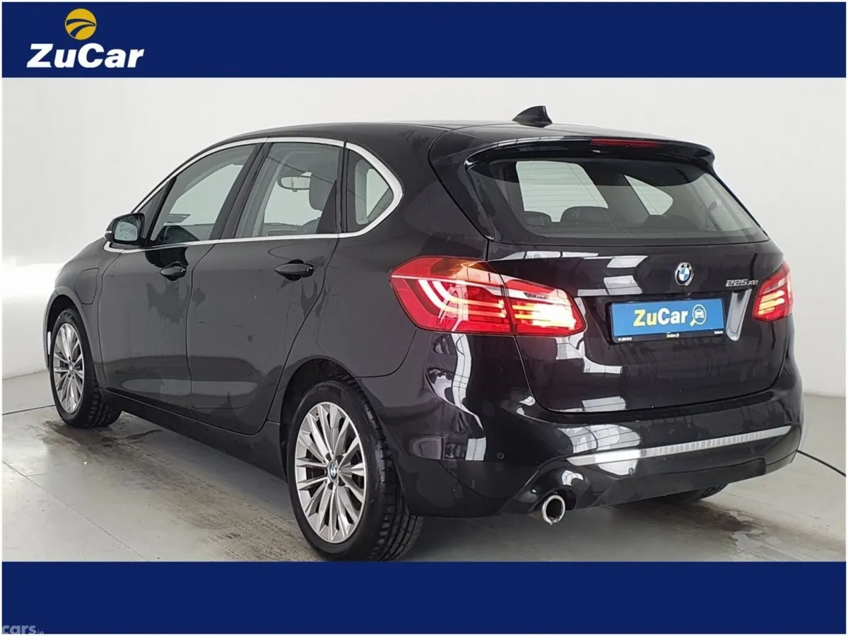BMW 2-Series MPV, Petrol Hybrid, 2021, Black