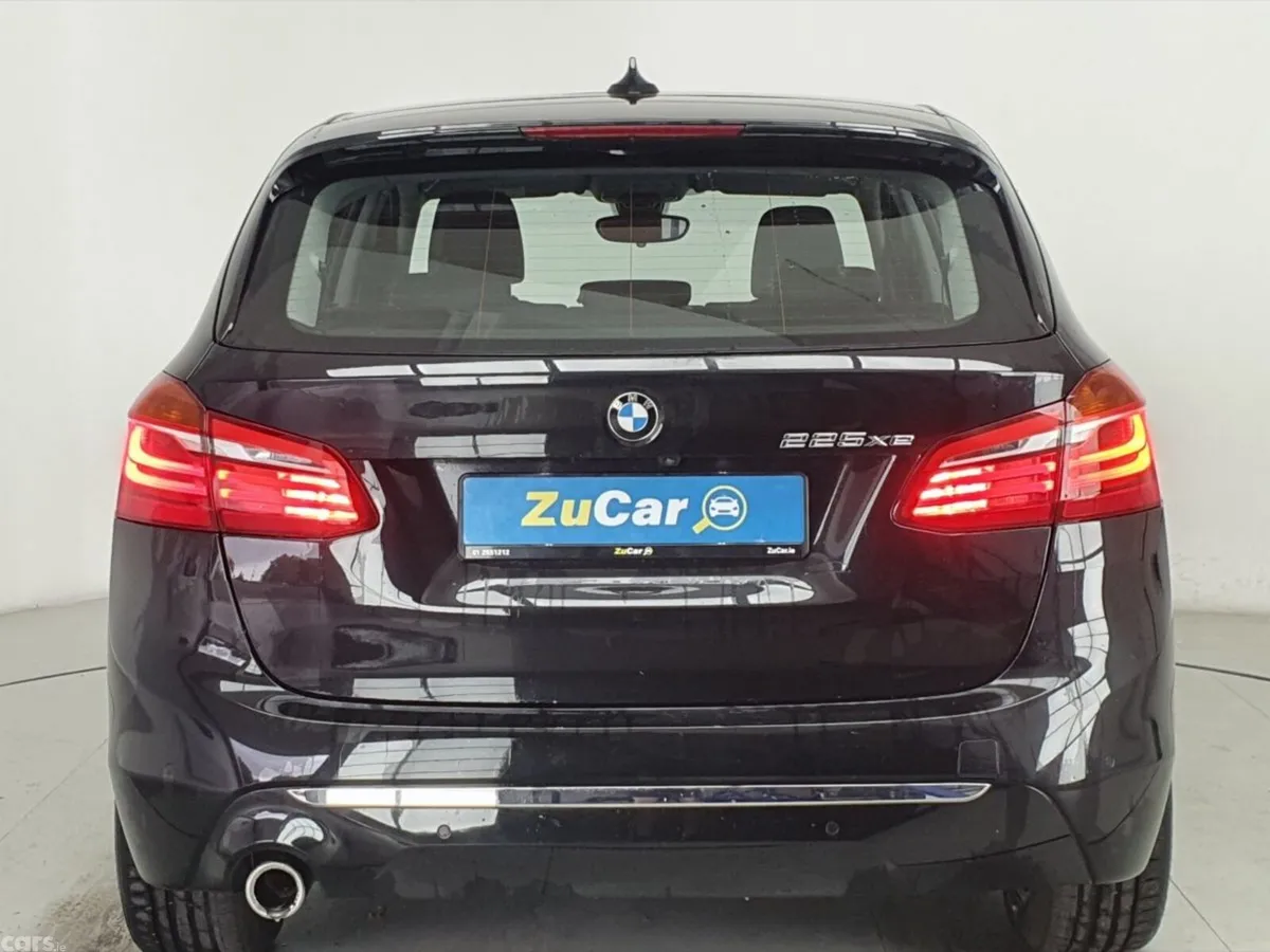 BMW 2-Series MPV, Petrol Hybrid, 2021, Black