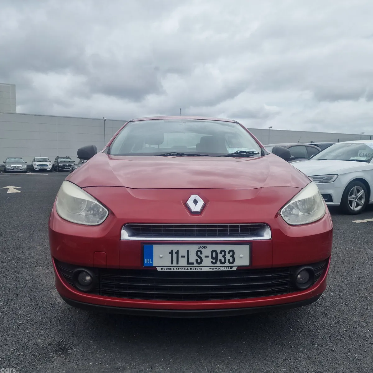 Renault Fluence Saloon, Diesel, 2011, Red
