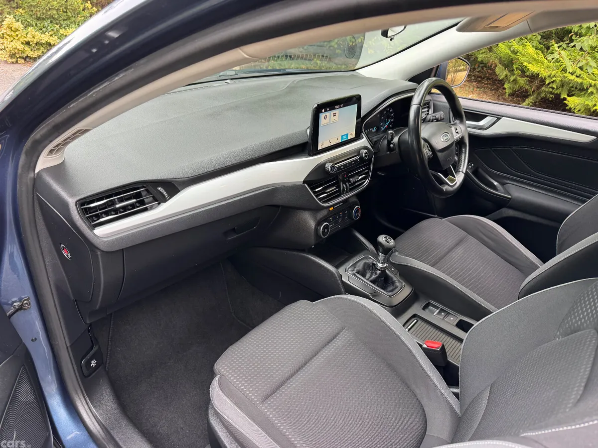 Ford Focus Hatchback, Diesel, 2018, Blue