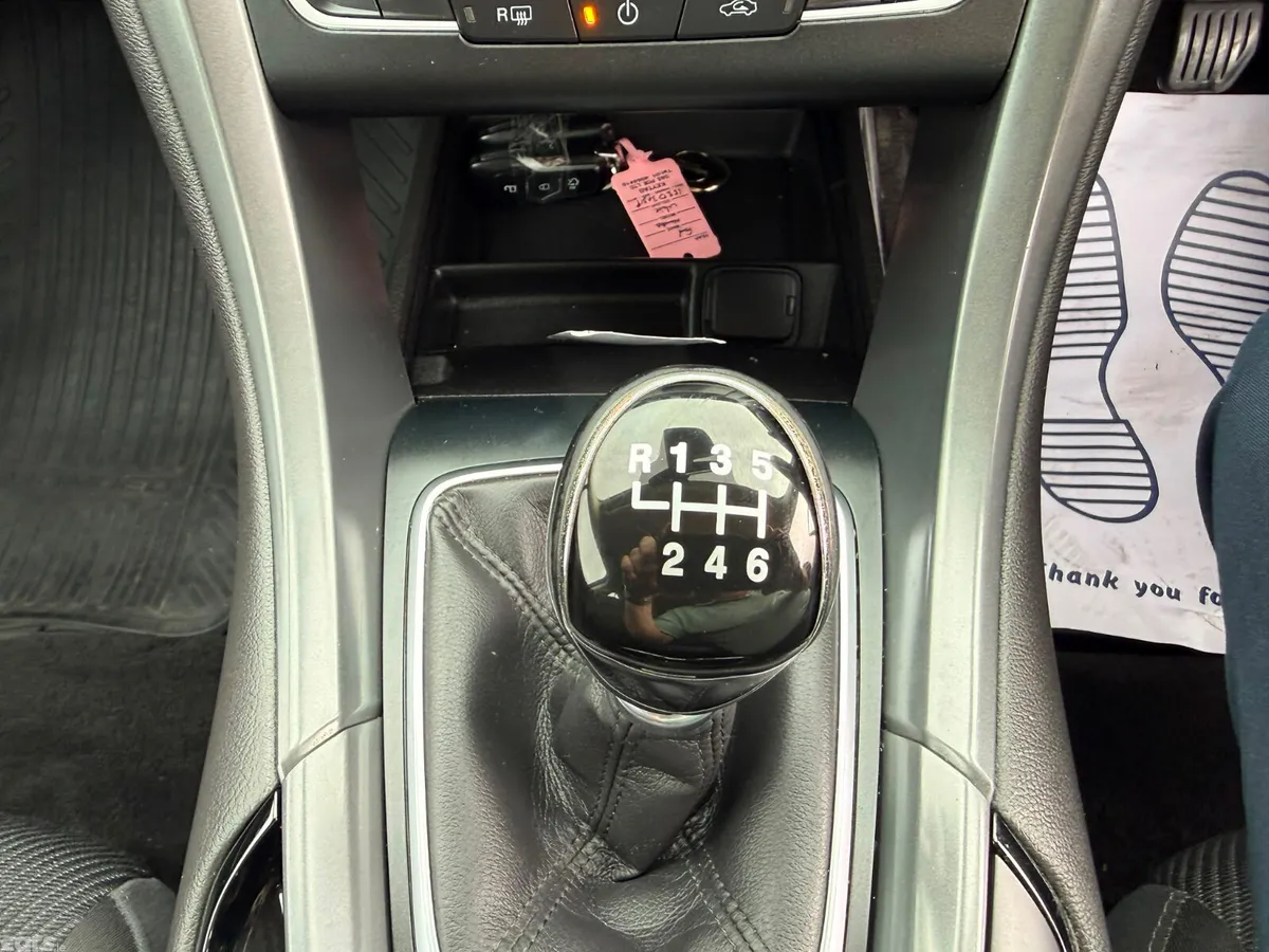 Ford Mondeo Hatchback, Diesel, 2015, White