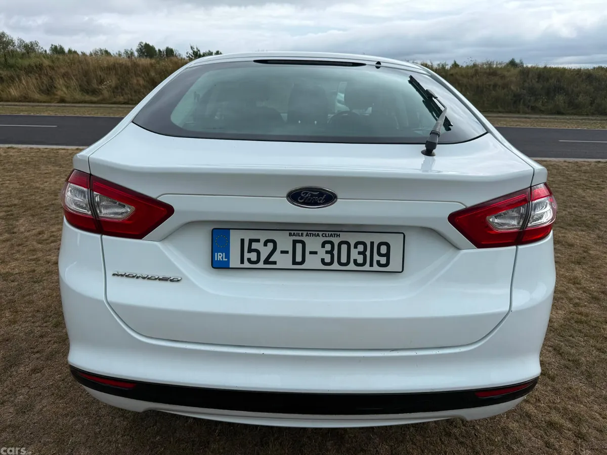 Ford Mondeo Hatchback, Diesel, 2015, White