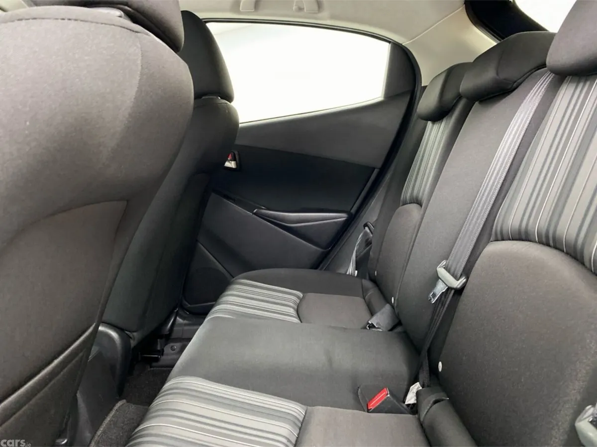 Mazda Mazda2 Hatchback, Petrol, 2023, Blue