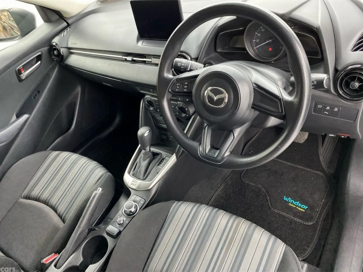 Mazda Mazda2 Hatchback, Petrol, 2023, Blue
