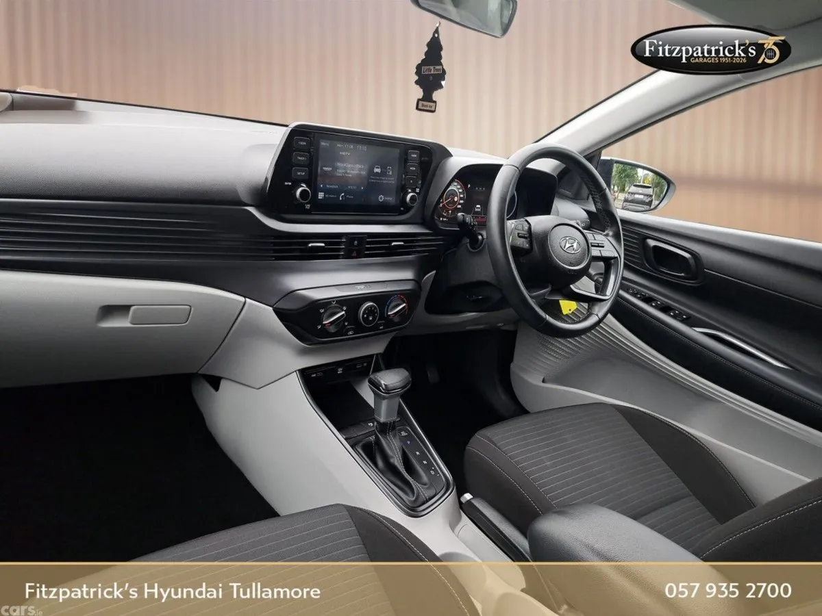 Hyundai i20 Hatchback, Petrol, 2023, White