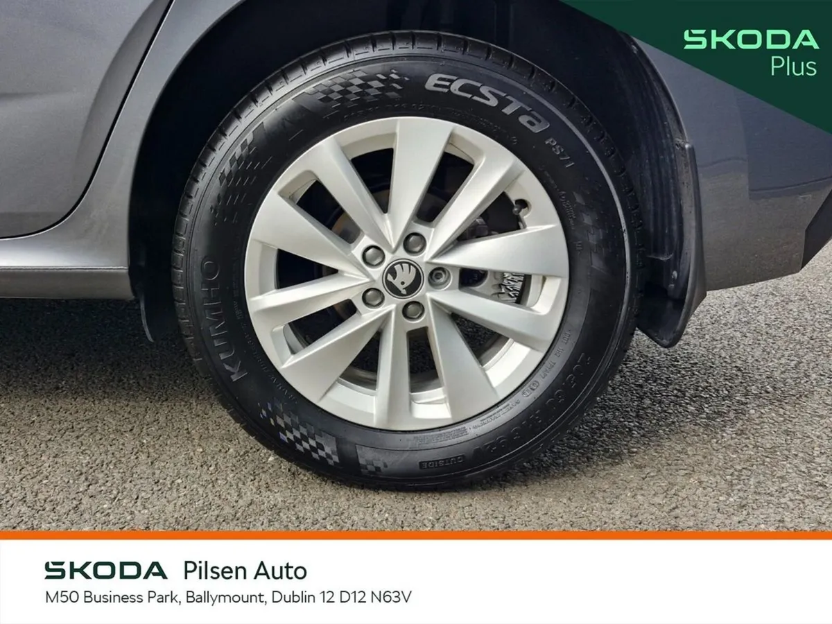 Skoda Kamiq Hatchback, Petrol, 2026, Grey