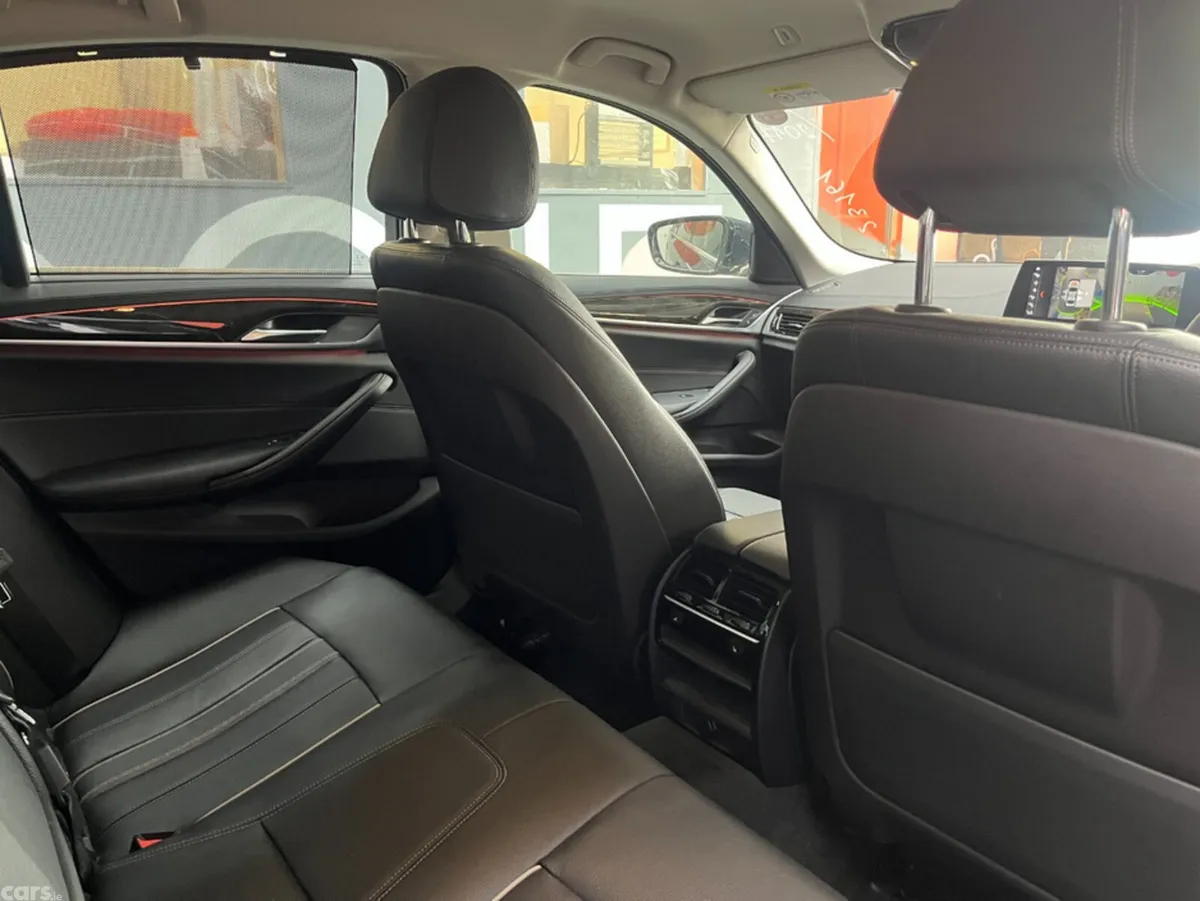 BMW 5-Series Saloon, Petrol, 2017, Blue