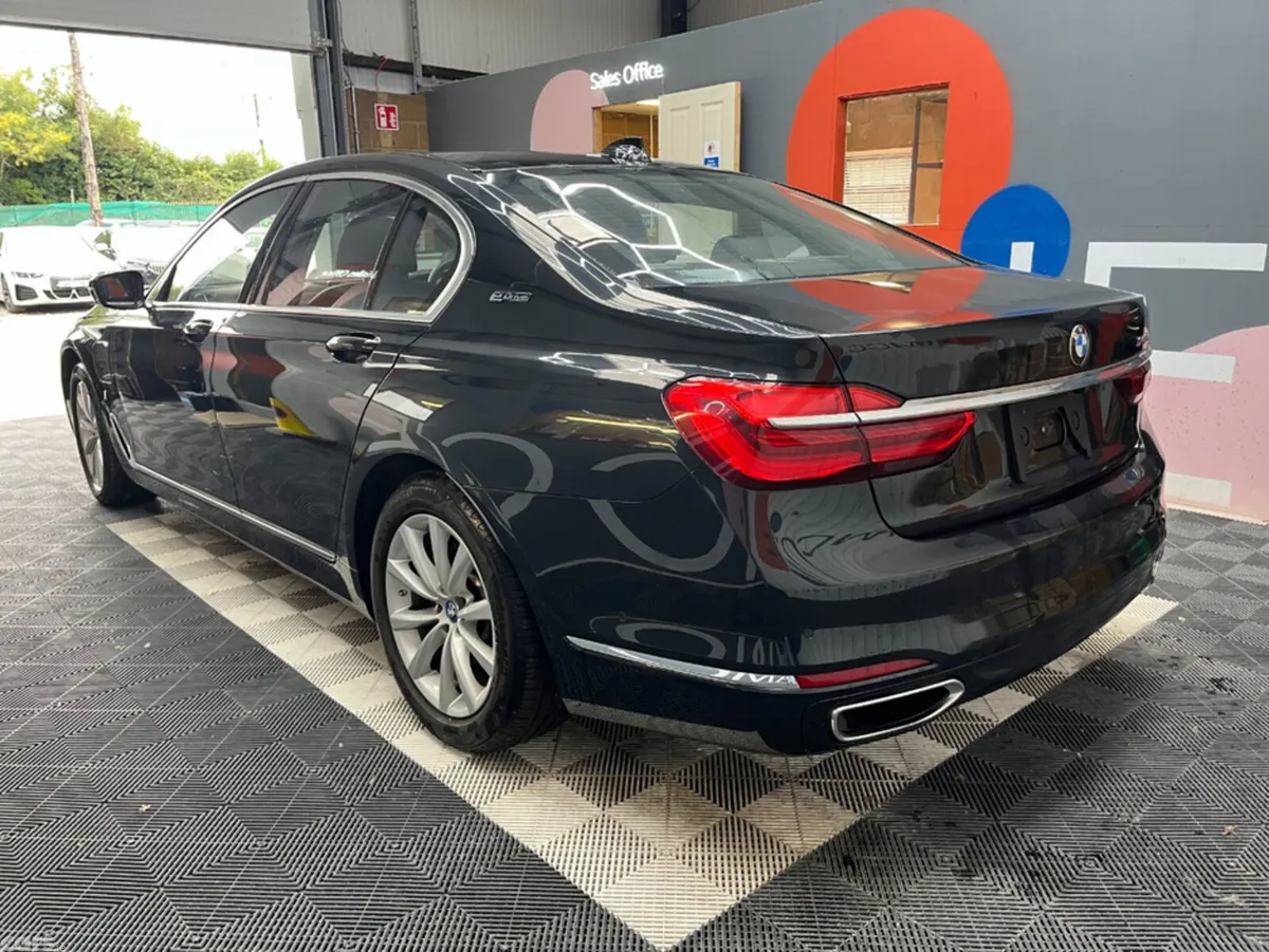 BMW 7-Series Saloon, Petrol, 2017, Black