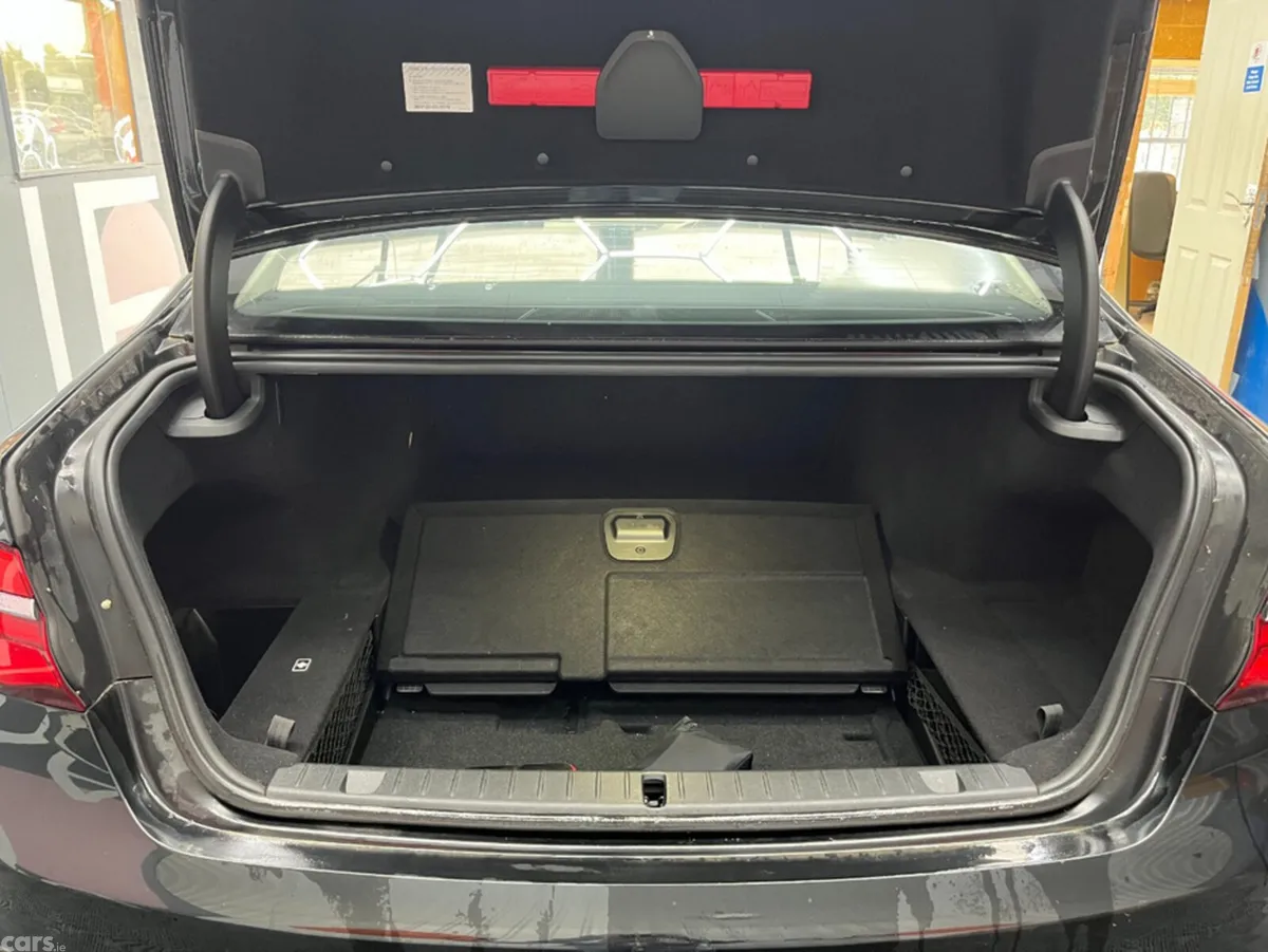 BMW 7-Series Saloon, Petrol, 2017, Black