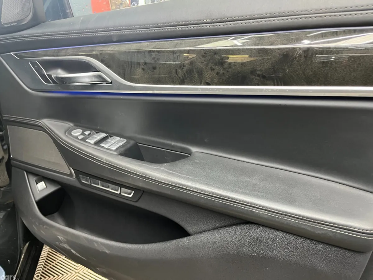 BMW 7-Series Saloon, Petrol, 2017, Black
