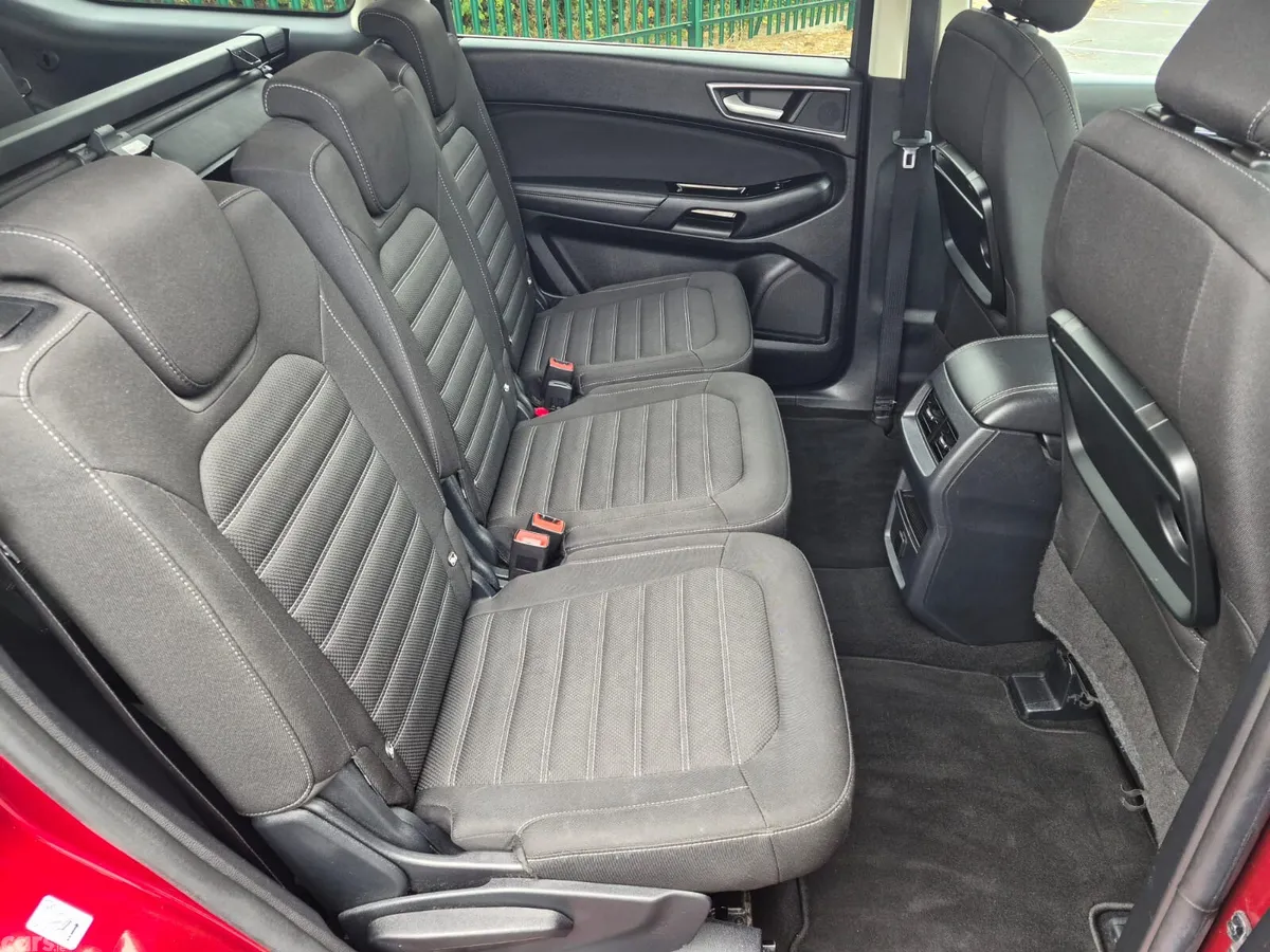 Ford Galaxy MPV, Diesel, 2019, Red