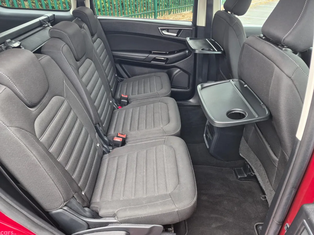 Ford Galaxy MPV, Diesel, 2019, Red