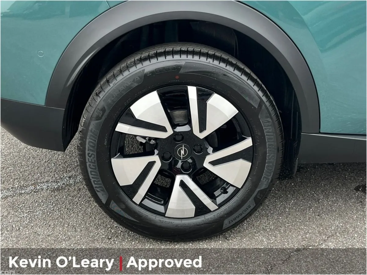 Opel Frontera SUV, Petrol Hybrid, 2026, Green