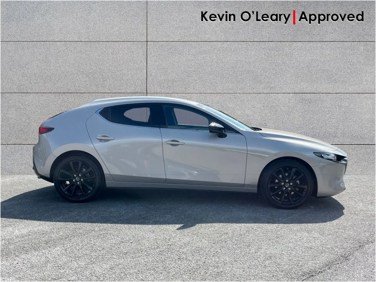 Mazda Mazda3 Hatchback, Petrol, 2025, White
