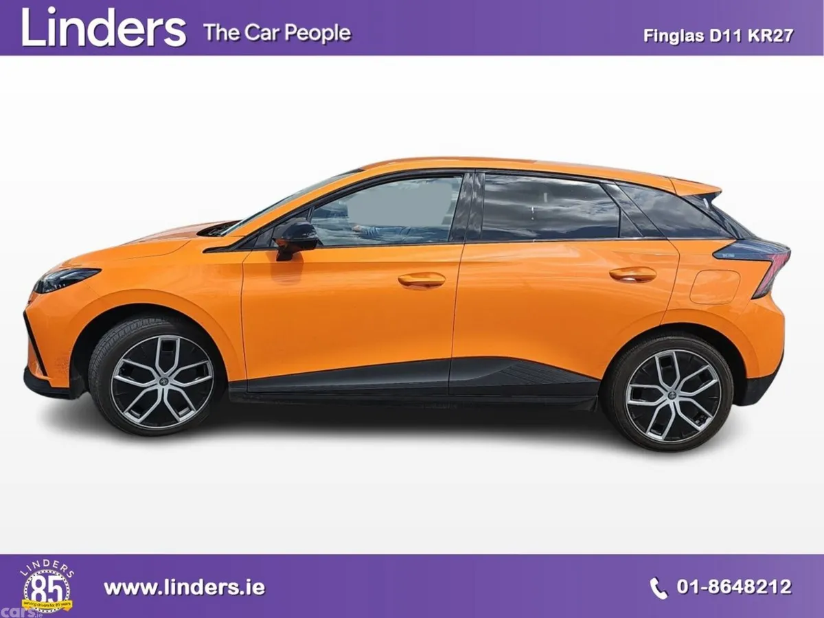 MG MG4 Hatchback, Electric, 2023, Orange