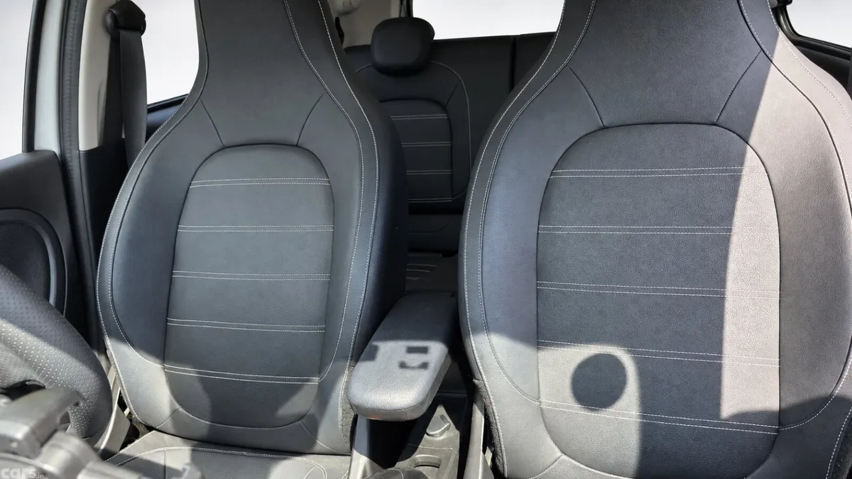 Smart Forfour Hatchback, Petrol, 2016, White