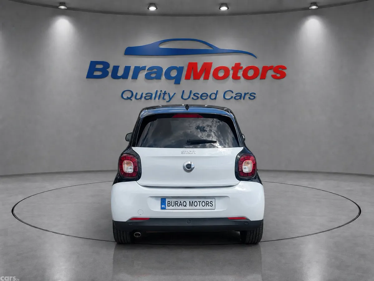 Smart Forfour Hatchback, Petrol, 2016, White
