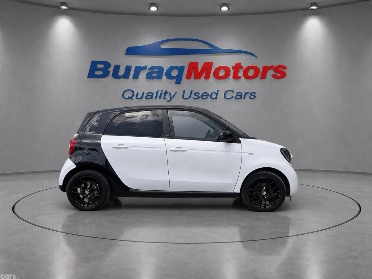 Smart Forfour Hatchback, Petrol, 2016, White