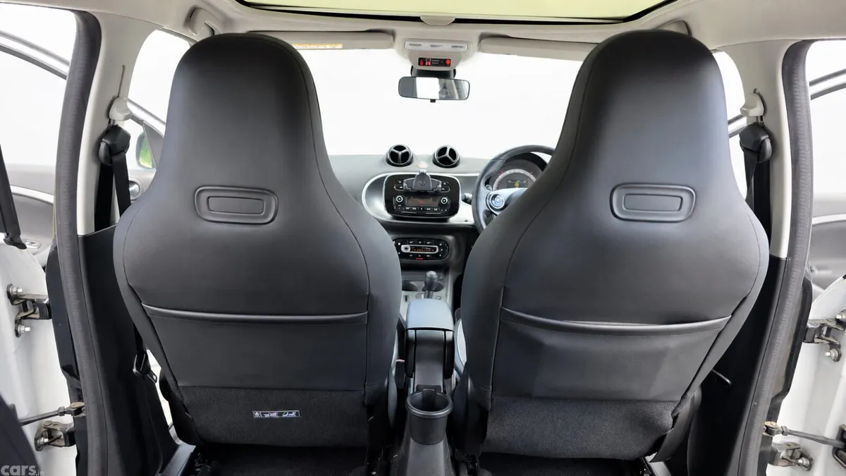 Smart Forfour Hatchback, Petrol, 2016, White