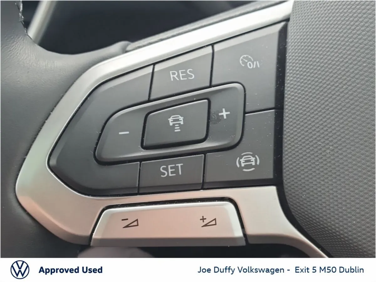 Volkswagen T-Roc SUV, Petrol, 2024, Grey