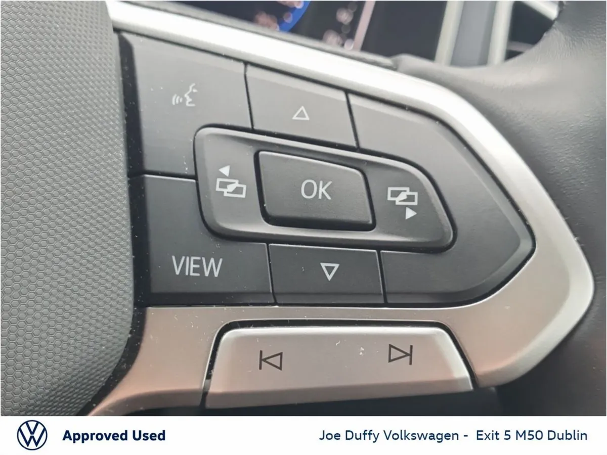 Volkswagen T-Roc SUV, Petrol, 2024, Grey