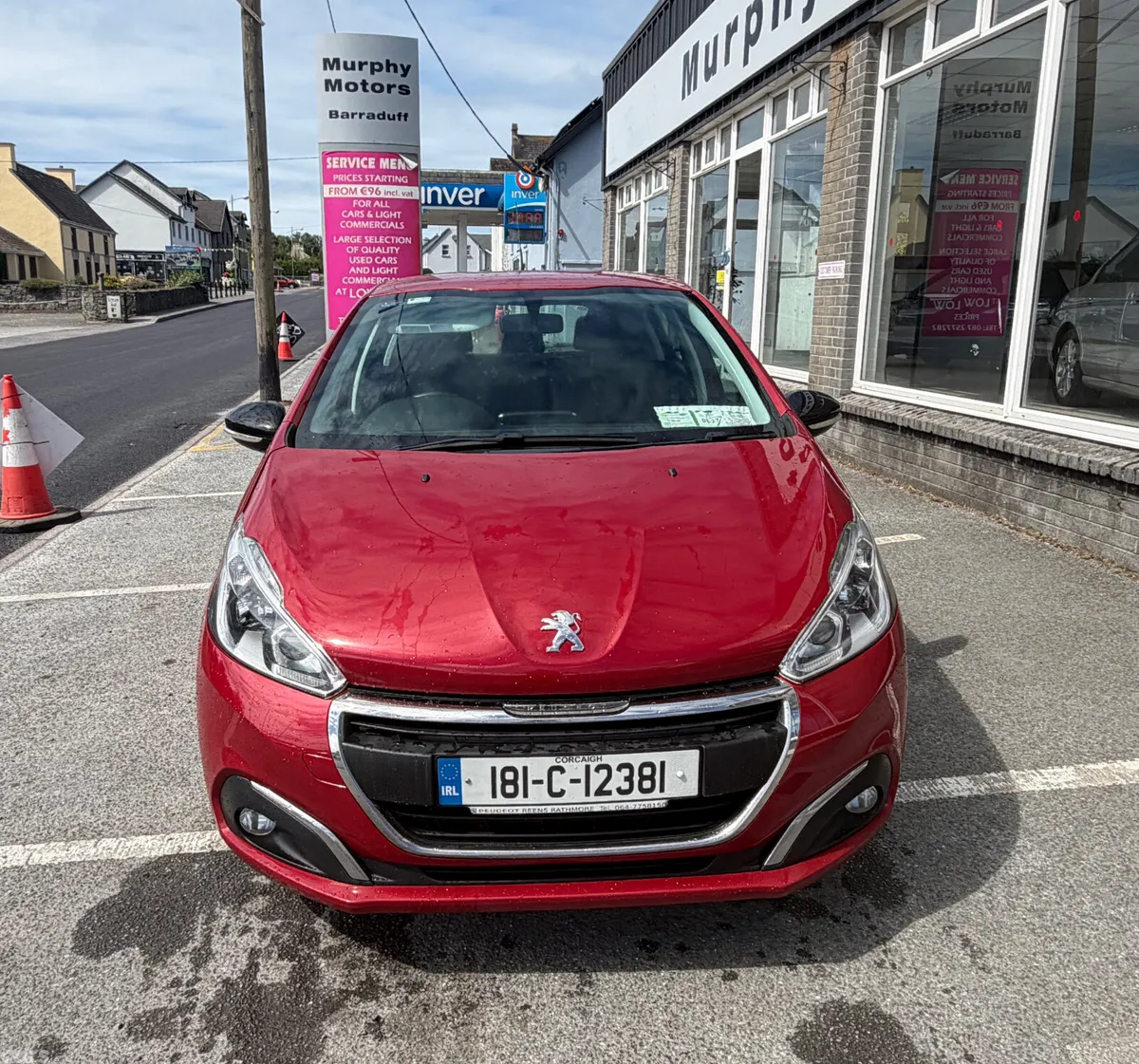 Peugeot 208 Hatchback, Diesel, 2018, Red